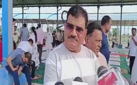 बुरहानपुर में अंतर्राष्ट्रीय योग दिवस पर सूर्यपुत्री ताप्ती नदी के राजघाट का अद्भूत दृश्य