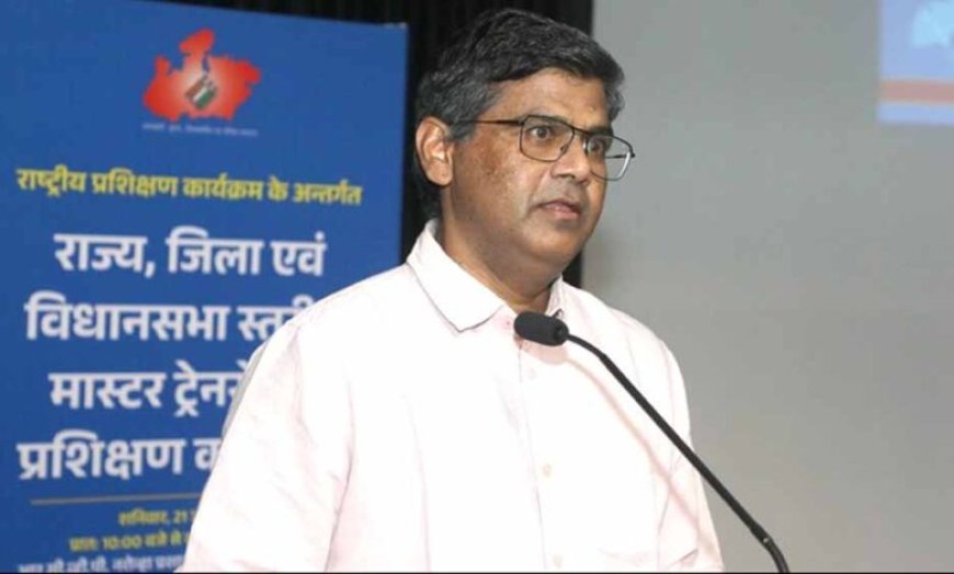 दिव्यांग मतदाताओं के नाम मतदाता सूची में जुड़वाएं : मुख्य निर्वाचन पदाधिकारी सिंह