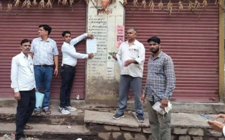 किसानों को मिला नकली बीज, शिकायत के बाद प्रशासन ने सील की खाद-बीज की दुकान