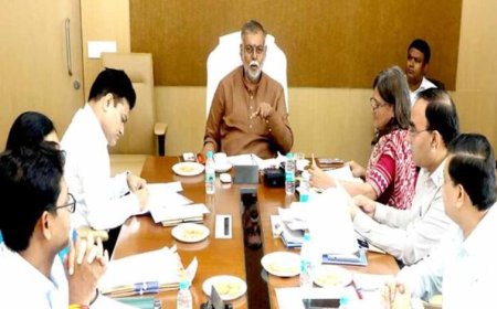 पंचायत एवं ग्रामीण विकास मंत्री पटेल ने विभागीय विषयों की समीक्षा की