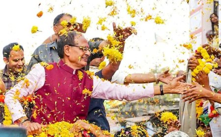 दिल्ली में मंत्री, दिल अब भी एमपी में! शिवराज की सक्रियता के पीछे क्या है रणनीति?