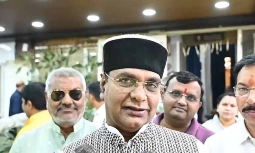 जीतू पटवारी बंद करे नौटंकी, व्यक्ति का अपमान करने के लिए मांगें माफी: विश्वास सारंग