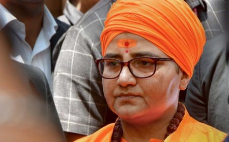 मालेगांव धमाका केस: साध्वी प्रज्ञा ठाकुर को मिली राहत, कोर्ट से क्लीनचिट