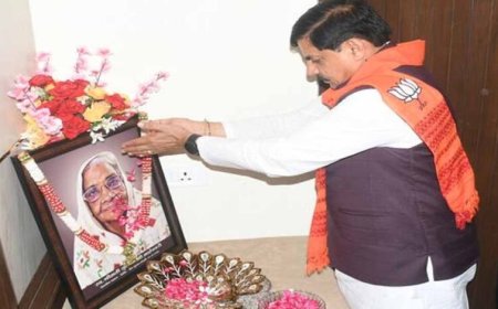 मुख्यमंत्री डॉ. यादव ने स्व. श्रीमती सरोज देवी माहेश्वरी को दी श्रद्धांजलि