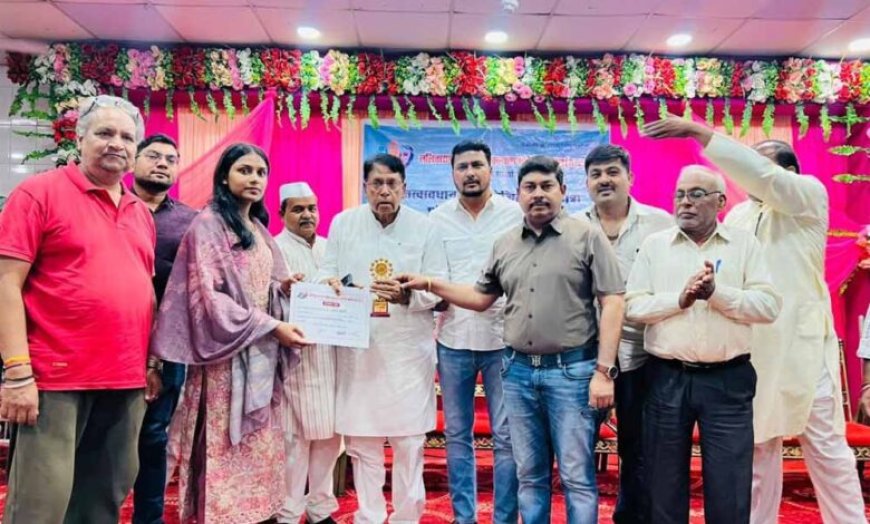 ललिताराम जन विकास कल्याण समिति ने 300 मेधावी छात्रों का किया भव्य सम्मान, सांस्कृतिक कार्यक्रमों से सजा आयोजन