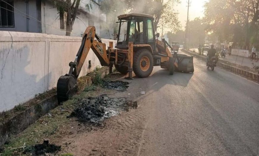 नालों की सफाई में रोड़ा बने अतिक्रमण, निकाय टीम के सामने बड़ी चुनौती
