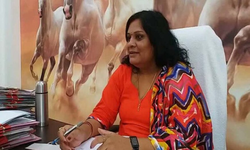 MP की लेडी अफसर लक्ष्मी गामड़ की पोस्ट पर हंगामा, ‘थप्पड़ मारने वाला असिस्टेंट’ की मांग
