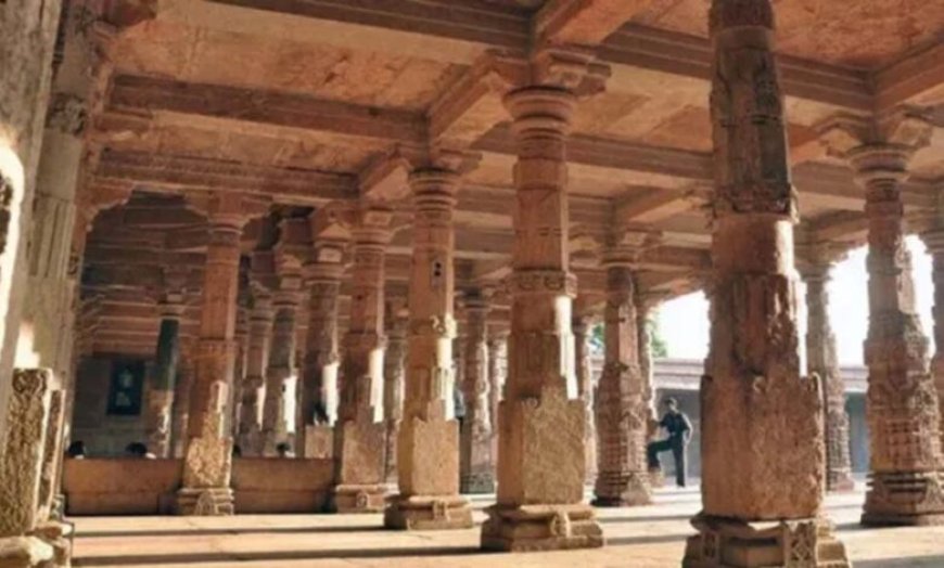 भोजशाला :सर्वे में मिले ऐतिहासिक तांबे के सिक्के और शिलालेख, ASI ने पेश की 2189 पेज की रिपोर्ट