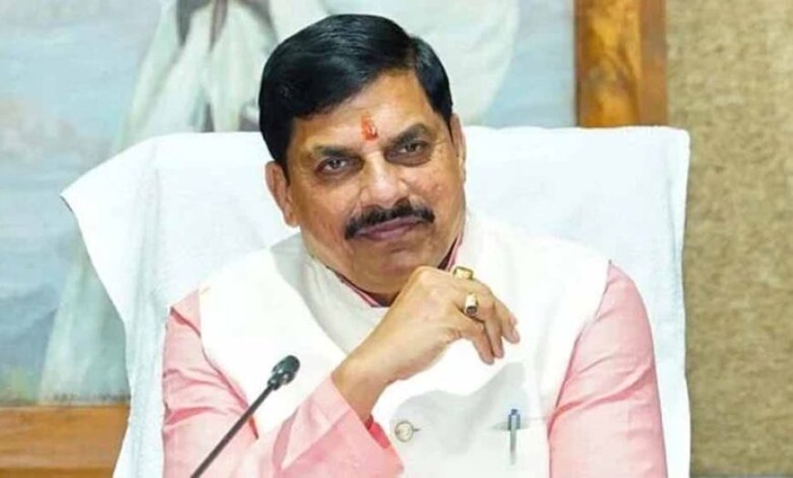 समाज के समृद्ध लोग सामूहिक विवाह सम्मेलनों में विवाह का करें ट्रेंड सेट : मुख्यमंत्री डॉ. यादव