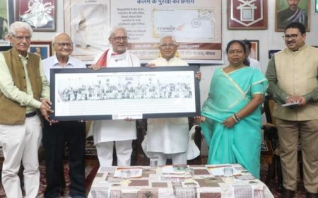 हिन्दी पत्रकारिता की गौरवशाली परंपरा से युवा प्रेरणा लें : राज्यपाल पटेल