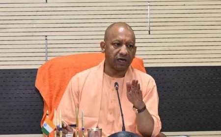योगी सरकार के शिक्षा विजन को मिली नई मजबूती, चंडीगढ़ यूनिवर्सिटी यूपी में मेधाओं का सम्मान