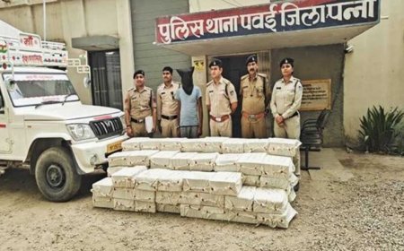 अवैध शराब माफियाओं पर पुलिस का शिकंजा, जून में 2.86 करोड़ रुपये से अधिक की संपत्ति जब्त