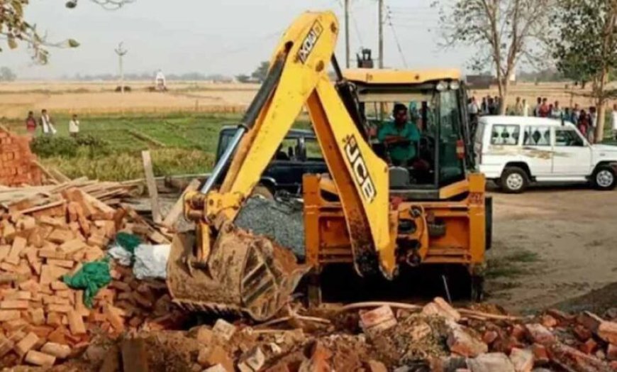 इंदौर में सुबह से गरजा बुलडोजर, 100 से ज्यादा निर्माण ध्वस्त; मौके पर भारी पुलिस बल तैनात