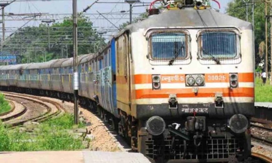रेल यात्रियों को बड़ी राहत! अब खंडवा में भी रुकेगी यह एक्सप्रेस, नेपाल से महाराष्ट्र तक सफर होगा आसान